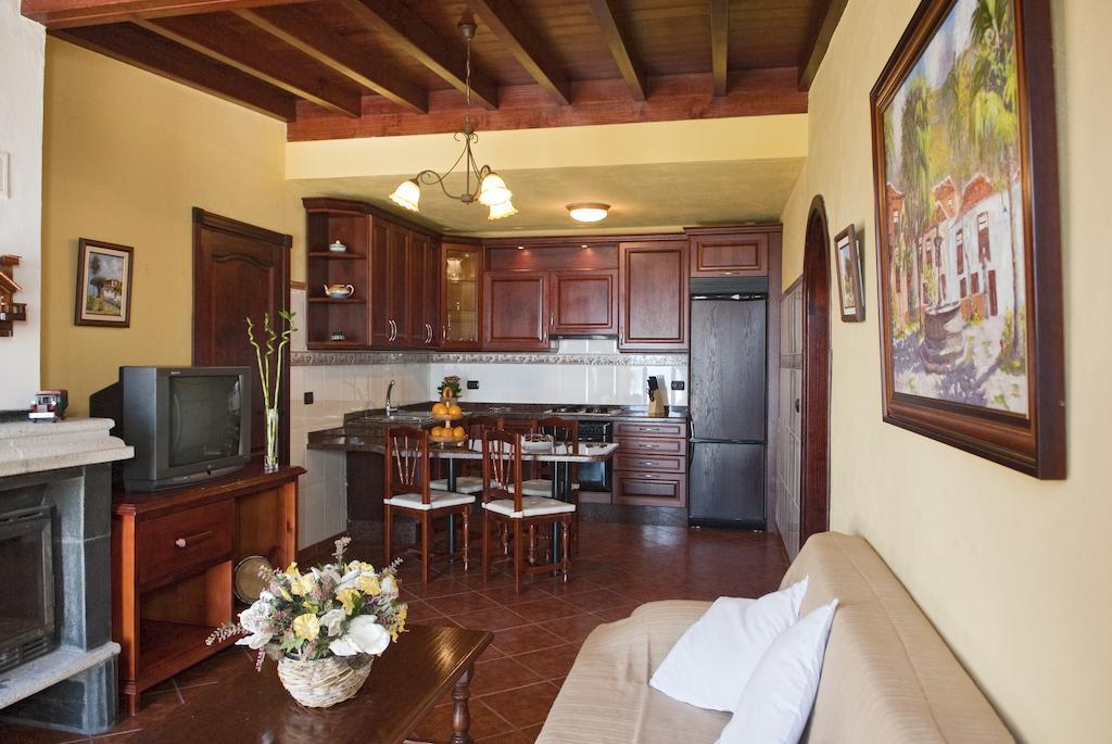 Casa Rural La Furnia อิคอดเดลอสวินอส ห้อง รูปภาพ
