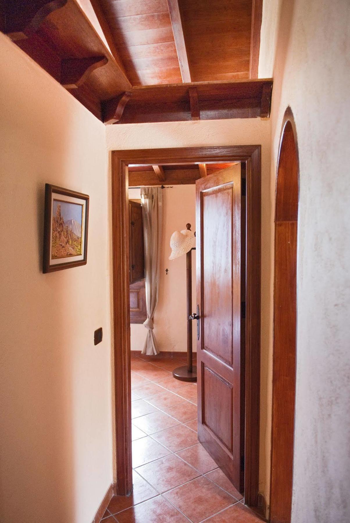 Casa Rural La Furnia อิคอดเดลอสวินอส ภายนอก รูปภาพ
